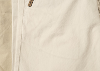 Bermuda Eros Rosso Ibiza para hombre, disponible en 8 colores, estilo mediterráneo casual.