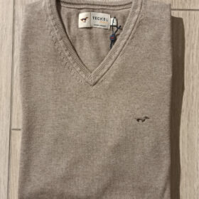 JERSEY CUELLO PICO GILBERT TECKEL MARRÓN